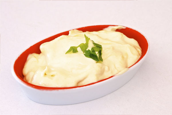 Salsa alioli casera