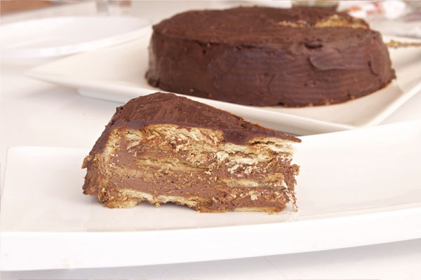 Tarta de galletas y chocolate fácil