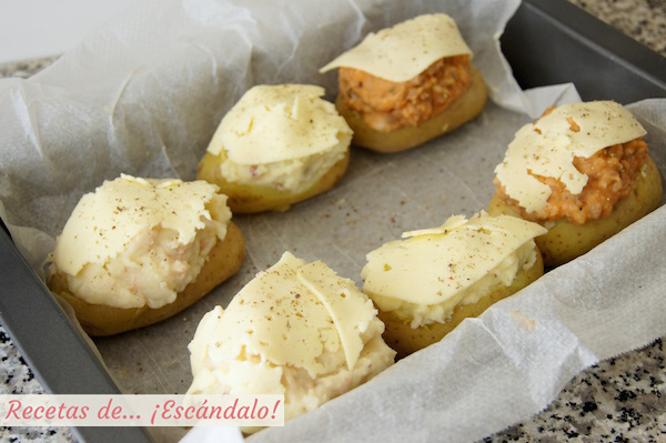Patatas rellenas con queso