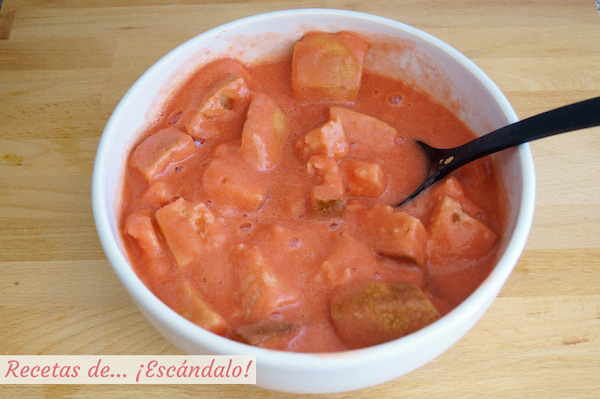 Mezcla pan y tomate