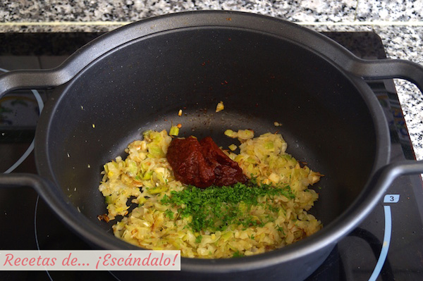 Sofrito para la sopa de marisco