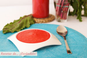 Gazpacho de remolacha, receta muy fácil y fresquita