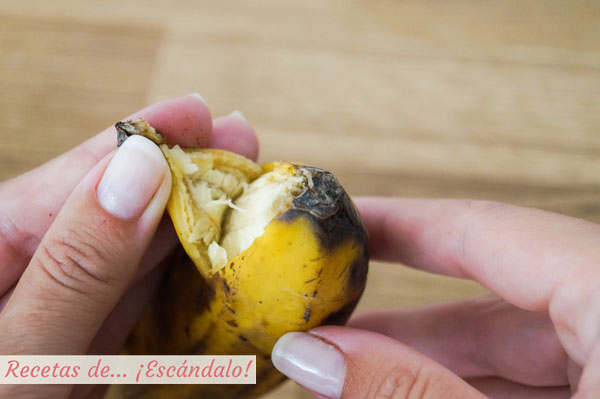 Como pelar un platano