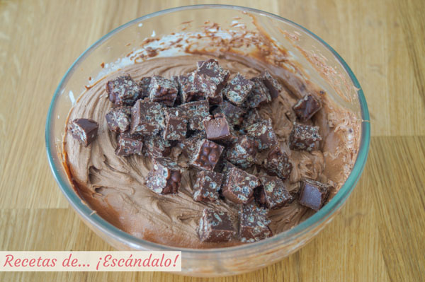 Turron de chocolate para la tarta de turron y queso