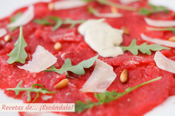 Como hacer carpaccio de solomillo de ternera con queso parmesano y salsa tartara