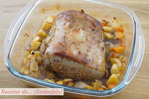 Como hacer lomo de cerdo al horno con salsa de manzana, canela y verduras