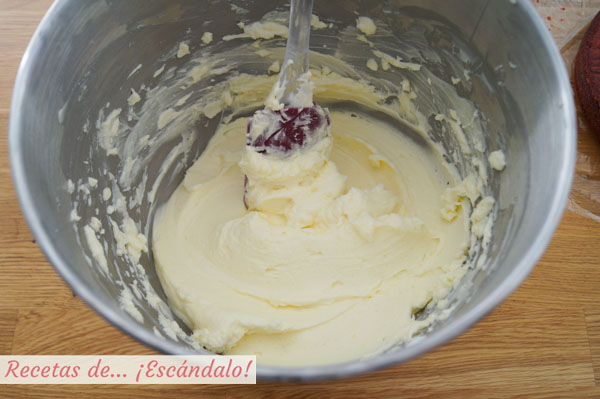 Cobertura de queso para tarta red velvet