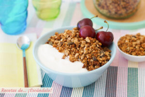 Receta de granola casera de avena, frutos secos y semillas