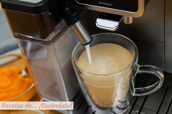 Cafe con leche, calabaza y especias