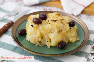 Bacalao a la portuguesa al horno, al estilo à Margarida da Praça