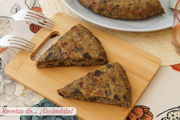 Como hacer tortilla de berenjena y cebolla, con trucos para prepararla