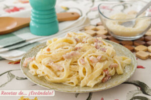 Salsa carbonara con Thermomix, la versión con nata, muy cremosa