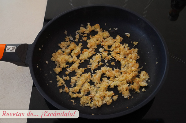 Sofrito ajo y cebolla cardo