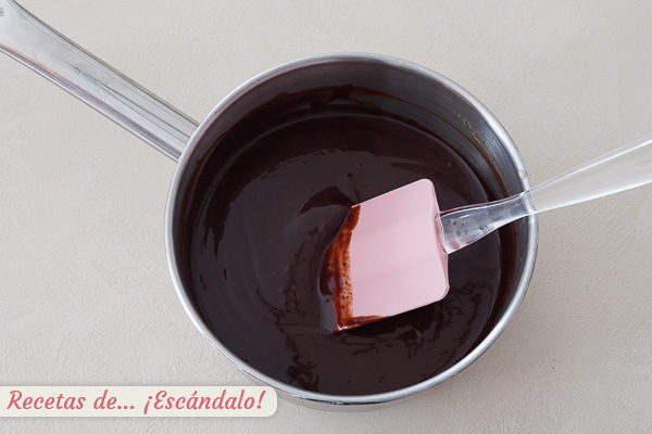 Cobertura de chocolate para tronco de navidad