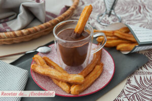 Receta de churros caseros con Thermomix, esponjosos y crujientes