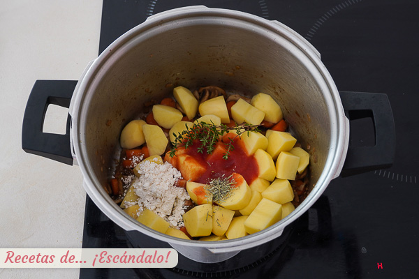 Ingredientes estofado de cerdo casero