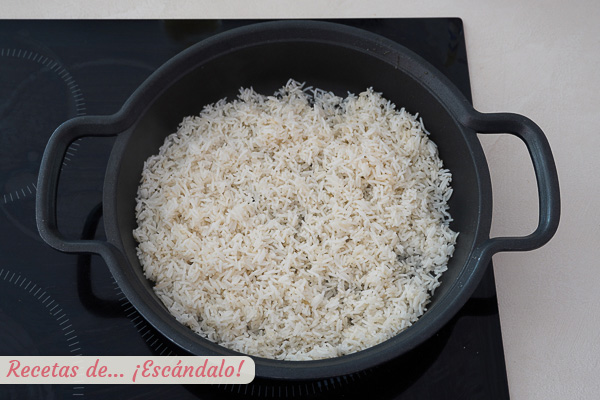 Arroz cocido salteado