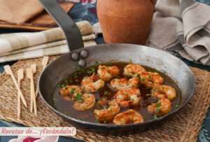 Receta de gambas al pil pil tradicionales, ¡muy jugosas!