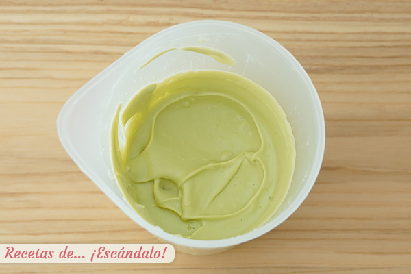 Mayonesa de aguacate cremosas homogenea